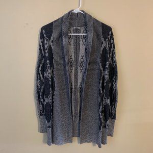 Women's Black and White Long Knit Cardigan Sweater